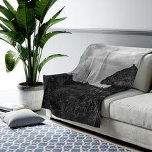 Load image into Gallery viewer, [ZOTA HUT] Velveteen Plush Blanket
